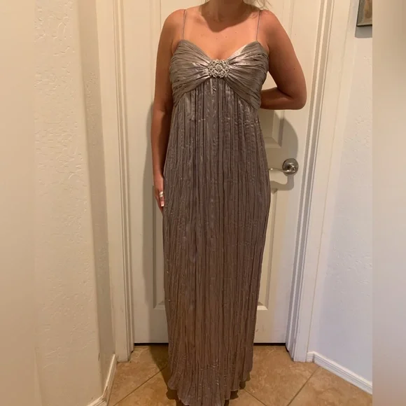 alex evenings metallic plisse pleated formal maxi dress alex evenings metallic plisse pleated formal maxi dress